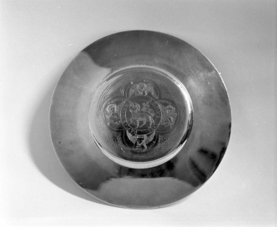 La patène. © Région Bourgogne-Franche-Comté, Inventaire du patrimoine La patène. © Région Bourgogne-Franche-Comté, Inventaire du patrimoine