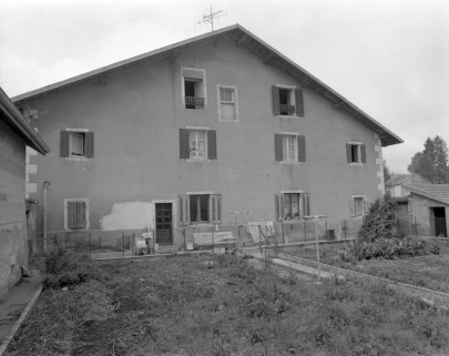 Face droite. © Région Bourgogne-Franche-Comté, Inventaire du patrimoine