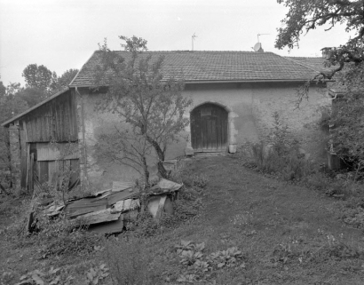 Façade postérieure. © Région Bourgogne-Franche-Comté, Inventaire du patrimoine Façade postérieure. © Région Bourgogne-Franche-Comté, Inventaire du patrimoine
