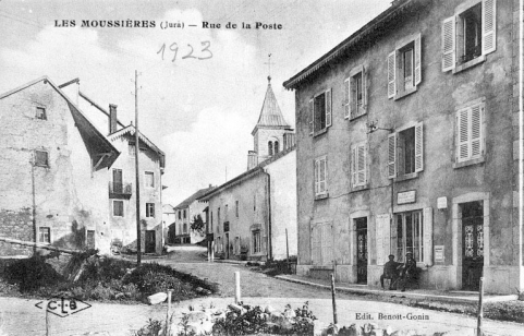 La rue de la Poste. © Région Bourgogne-Franche-Comté, Inventaire du patrimoine