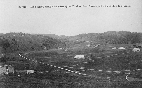 Plaine des Grandpré, route des Molunes. © Région Bourgogne-Franche-Comté, Inventaire du patrimoine