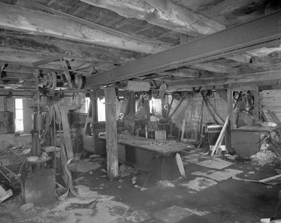 Intérieur de l'atelier de réparation. © Région Bourgogne-Franche-Comté, Inventaire du patrimoine