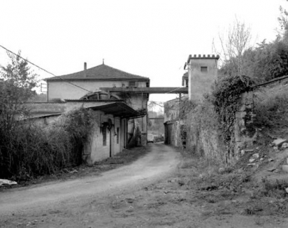 Vue d'ensemble depuis le nord-est. © Région Bourgogne-Franche-Comté, Inventaire du patrimoine