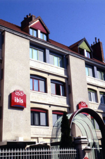 Façade antérieure : détail de la partie centrale. © Région Bourgogne-Franche-Comté, Inventaire du patrimoine