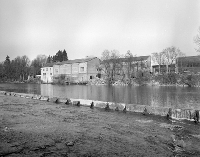 Usine de farine de bois depuis le sud-ouest. © Région Bourgogne-Franche-Comté, Inventaire du patrimoine