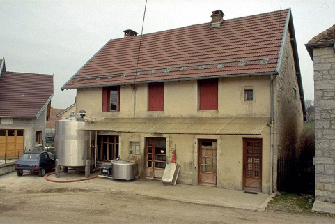 Façade antérieure. © Région Bourgogne-Franche-Comté, Inventaire du patrimoine