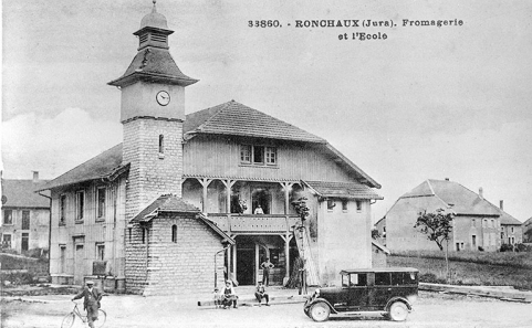 Ronchaux (Jura). Fromagerie et l'Ecole. © Région Bourgogne-Franche-Comté, Inventaire du patrimoine