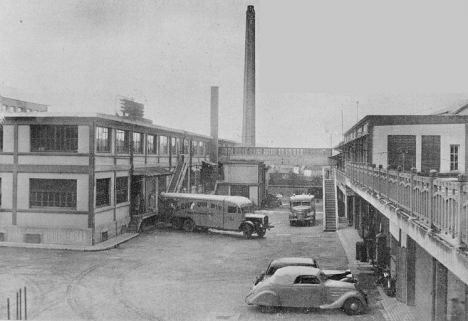 [Atelier de fabrication depuis l'est]. © Région Bourgogne-Franche-Comté, Inventaire du patrimoine