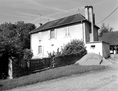 Façade postérieure du logement patronal. © Région Bourgogne-Franche-Comté, Inventaire du patrimoine