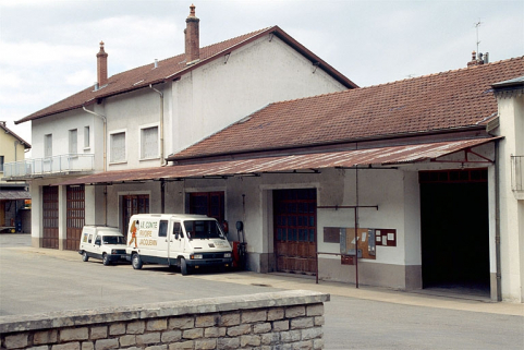 Atelier de réparation, logement et remise. © Région Bourgogne-Franche-Comté, Inventaire du patrimoine Atelier de réparation, logement et remise. © Région Bourgogne-Franche-Comté, Inventaire du patrimoine