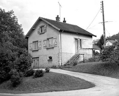 Logement d'ouvriers. © Région Bourgogne-Franche-Comté, Inventaire du patrimoine Logement d'ouvriers. © Région Bourgogne-Franche-Comté, Inventaire du patrimoine
