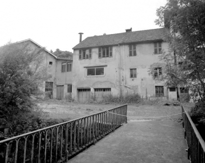 Façade postérieure du bureau et du logement. © Région Bourgogne-Franche-Comté, Inventaire du patrimoine