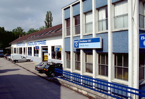 Atelier de fabrication et bureau depuis le nord. © Région Bourgogne-Franche-Comté, Inventaire du patrimoine Atelier de fabrication et bureau depuis le nord. © Région Bourgogne-Franche-Comté, Inventaire du patrimoine
