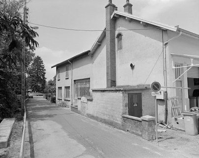Entrepôt industriel, logement et chaufferie depuis le sud. © Région Bourgogne-Franche-Comté, Inventaire du patrimoine