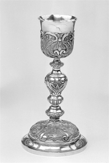 Le calice, du côté du Christ en croix. © Région Bourgogne-Franche-Comté, Inventaire du patrimoine