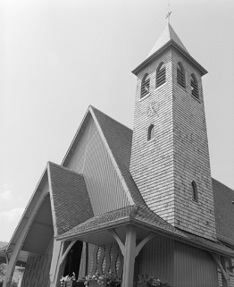 Face sud : la tour-clocher. © Région Bourgogne-Franche-Comté, Inventaire du patrimoine