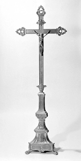 Vue de la croix d'autel. © Région Bourgogne-Franche-Comté, Inventaire du patrimoine