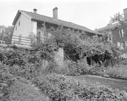 Façade postérieure de l'ancienne maison commune. © Région Bourgogne-Franche-Comté, Inventaire du patrimoine