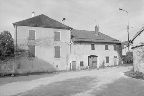 Face nord-est de la demeure et de la ferme. © Région Bourgogne-Franche-Comté, Inventaire du patrimoine