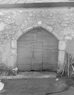 Porte de grange haute. © Région Bourgogne-Franche-Comté, Inventaire du patrimoine