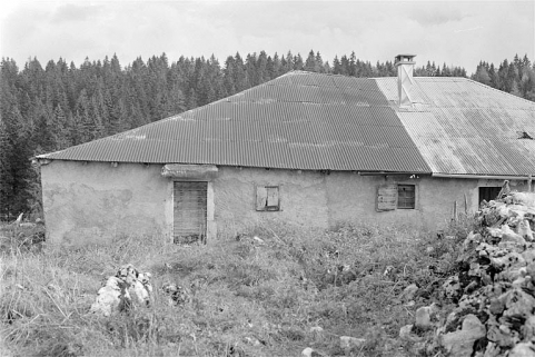 Etable sur la façade postérieure. © Région Bourgogne-Franche-Comté, Inventaire du patrimoine