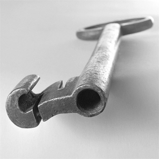 Détail d'une clé de grenier fort à Lajoux. © Région Bourgogne-Franche-Comté, Inventaire du patrimoine