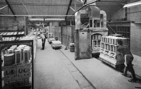 Le four de cuisson émail. © Région Bourgogne-Franche-Comté, Inventaire du patrimoine