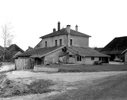 Extensions ouest et sud : pièces d'affinage et chaufferie-salle de réunion. © Région Bourgogne-Franche-Comté, Inventaire du patrimoine
