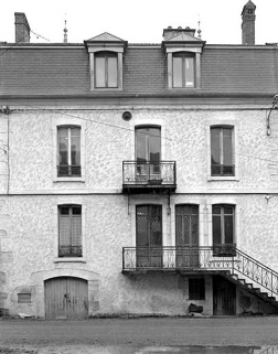 Façade antérieure du logement patronal. © Région Bourgogne-Franche-Comté, Inventaire du patrimoine