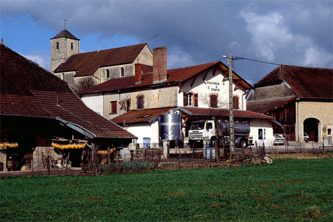 Vue de trois quarts gauche. © Région Bourgogne-Franche-Comté, Inventaire du patrimoine