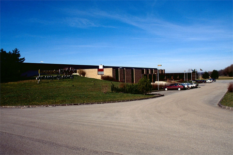 Chaufferie, quai d'expédition et bureaux depuis l'entrée. © Région Bourgogne-Franche-Comté, Inventaire du patrimoine Chaufferie, quai d'expédition et bureaux depuis l'entrée. © Région Bourgogne-Franche-Comté, Inventaire du patrimoine