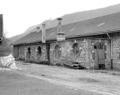 Vue de trois quarts droit de l'atelier ouest. © Région Bourgogne-Franche-Comté, Inventaire du patrimoine