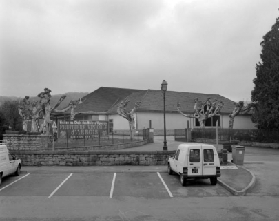 Vue d'ensemble de la nouvelle coopérative vinicole. © Région Bourgogne-Franche-Comté, Inventaire du patrimoine