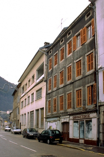 Façades postérieures de trois quarts droite. © Région Bourgogne-Franche-Comté, Inventaire du patrimoine