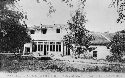 Hôtel de la Bienne - " la Fraternelle " - Vaux-lès-Saint-Claude. © Région Bourgogne-Franche-Comté, Inventaire du patrimoine