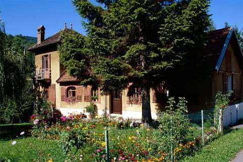 Logement d'employés vu de trois quarts. © Région Bourgogne-Franche-Comté, Inventaire du patrimoine