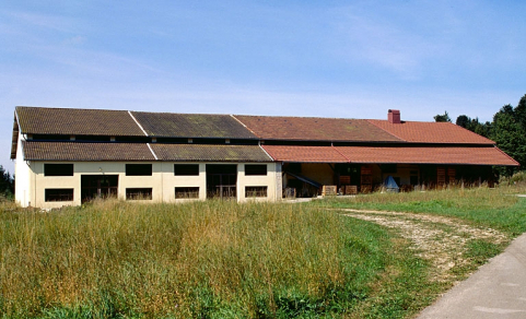 Façade antérieure du séchoir (ancienne ferme de Montrainçon). © Région Bourgogne-Franche-Comté, Inventaire du patrimoine