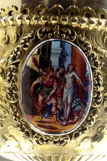 Médaillon de la fausse coupe : la Flagellation du Christ. © Région Bourgogne-Franche-Comté, Inventaire du patrimoine