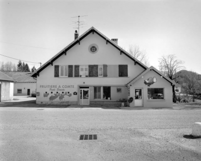 Façade antérieure. © Région Bourgogne-Franche-Comté, Inventaire du patrimoine