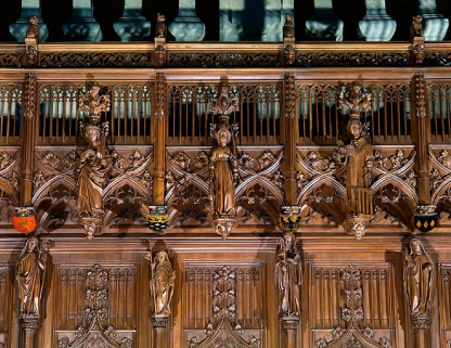 Vue de la 17ème à la 20ème statuette interdorsale. © Région Bourgogne-Franche-Comté, Inventaire du patrimoine