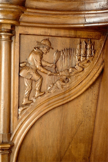 Parclose à gauche de la deuxième stalle haute. © Région Bourgogne-Franche-Comté, Inventaire du patrimoine