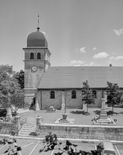 Façade latérale droite. © Région Bourgogne-Franche-Comté, Inventaire du patrimoine