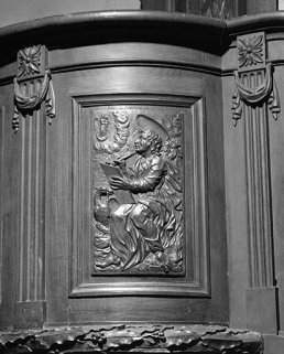 Quatrième panneau de la cuve : saint Jean. © Région Bourgogne-Franche-Comté, Inventaire du patrimoine Quatrième panneau de la cuve : saint Jean. © Région Bourgogne-Franche-Comté, Inventaire du patrimoine