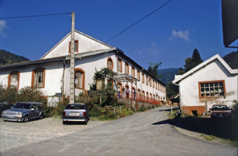Atelier de fabrication (salle de tissage) depuis le sud-est. © Région Bourgogne-Franche-Comté, Inventaire du patrimoine