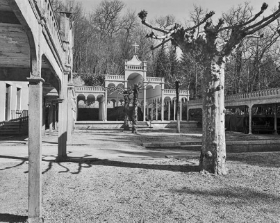 Vue générale de la chapelle de plein air. © Région Bourgogne-Franche-Comté, Inventaire du patrimoine