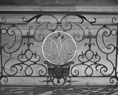 Détail : médaillon de la partie centrale. © Région Bourgogne-Franche-Comté, Inventaire du patrimoine