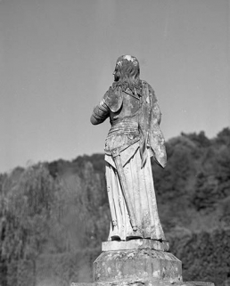 Sainte Jeanne d'Arc : vue du revers. © Région Bourgogne-Franche-Comté, Inventaire du patrimoine