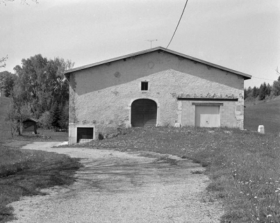 Face droite. © Région Bourgogne-Franche-Comté, Inventaire du patrimoine Face droite. © Région Bourgogne-Franche-Comté, Inventaire du patrimoine