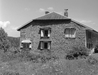 Face droite. © Région Bourgogne-Franche-Comté, Inventaire du patrimoine
