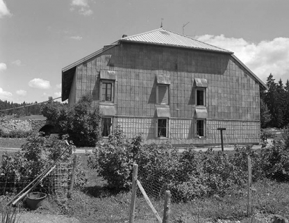 Face gauche. © Région Bourgogne-Franche-Comté, Inventaire du patrimoine